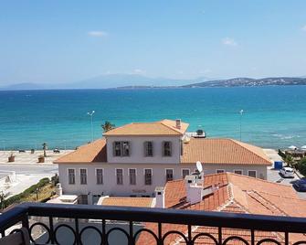 İleri Hotel & Apartments - Cesme - Balkon