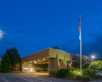 Holiday Inn Harrisburg (Hershey Area) I-81 - Grantville - Building