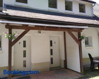 Greizer Kammhütte Gaststätte & Pension - Klingenthal - Edificio