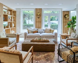 Check Inn Hotel - Timisoara - Lounge