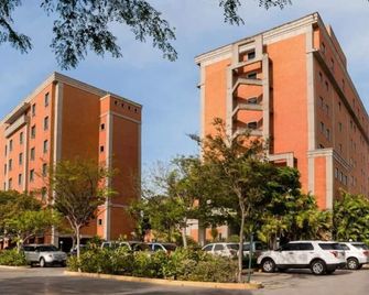 Hotel Gh Guaparo Inn Valencia - Naguanagua - Building