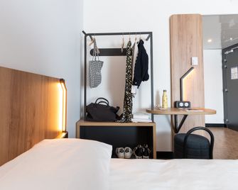 B&B HOTEL Poitiers Aéroport - Poitiers - Zimmerausstattung
