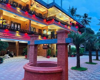 Eva Beach Hotel - Varkala - 建築