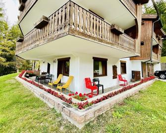 Apartment with spectacular panoramic terrace - Cortina d’Ampezzo - Gebäude