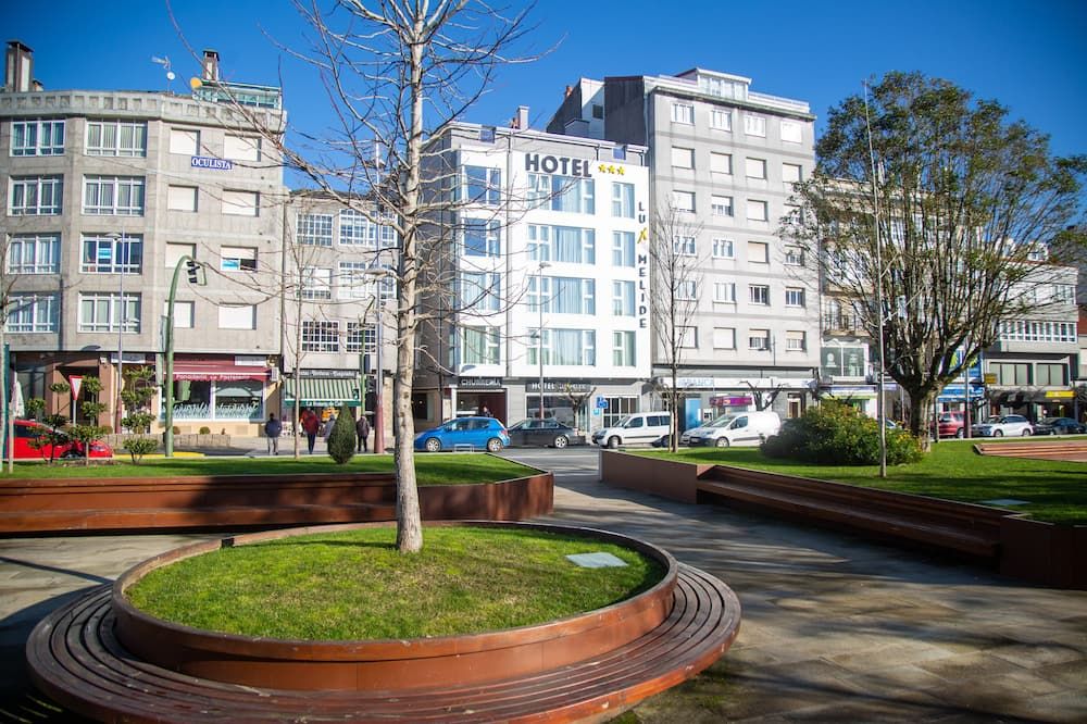 Hotel Lux Melide - Melide - Outdoor view