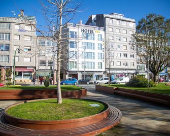 Hotel Lux Melide - Melide - Outdoor view