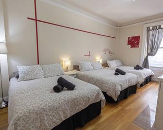 Cozy Studio 3 Full Beds In Midtown - New York - Schlafzimmer