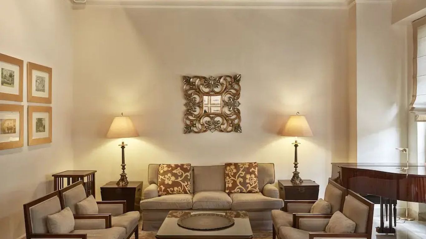 The Captain's House Boutique Hotel