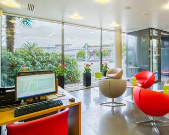 Holiday Inn Express Saint - Nazaire by IHG - Saint-Nazaire - Lobby