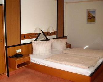 Hotel Reke - Plau am See - Bedroom
