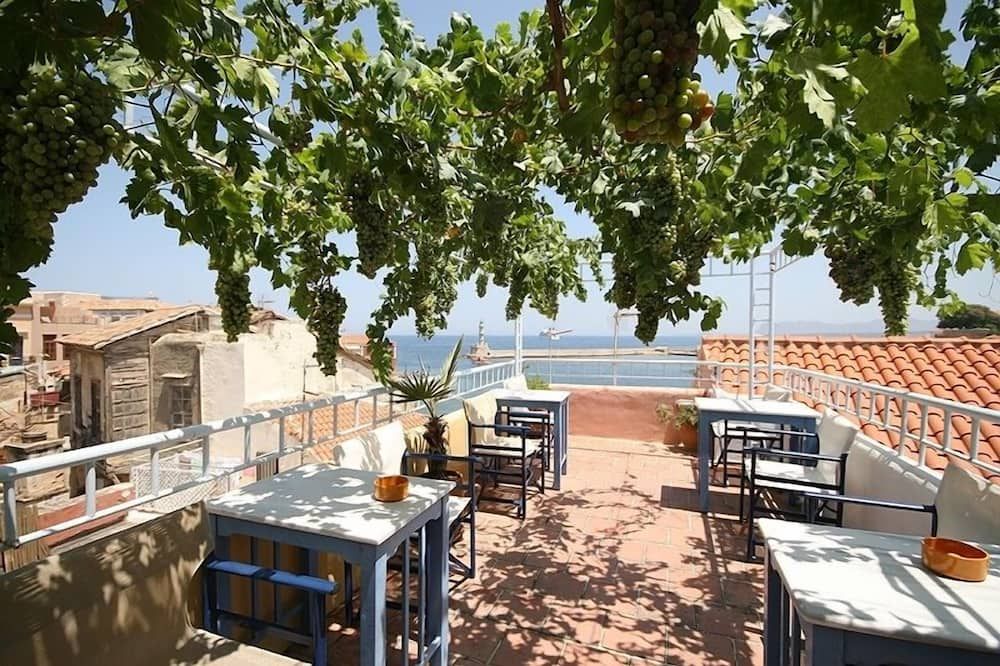 Nostos Hotel - חאניה - מרפסת