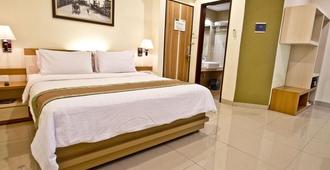 De Batara Hotel - Bandung - Bedroom