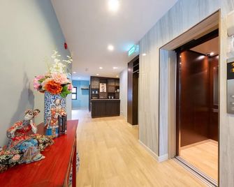 Sino Siam Hotel - Ban Khlong Muang - Коридор