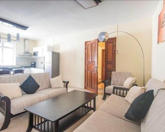 Le Mirage Exotique Apt 202 - Flic en Flac - Living room