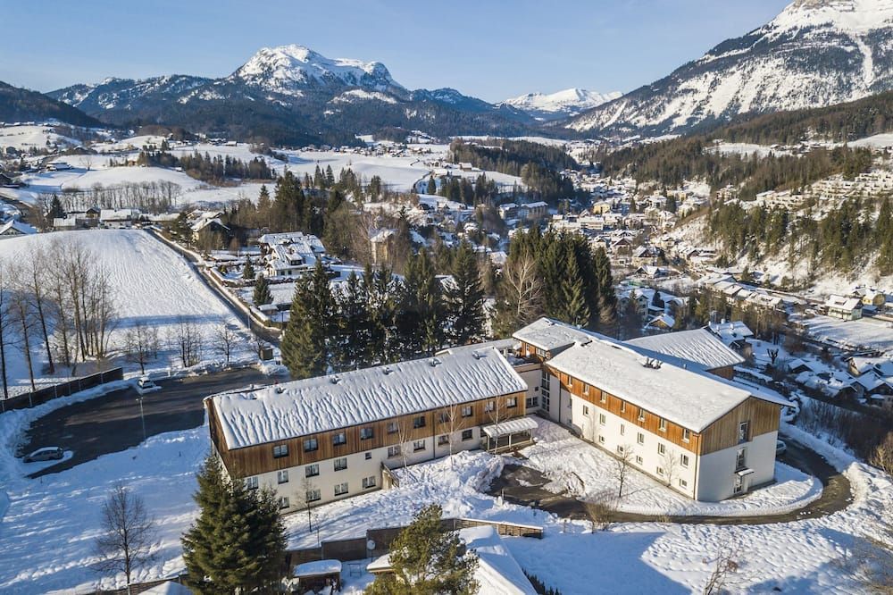 Hotel Jufa Bad Aussee - Bad Aussee - Vista esterna