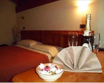 Ristoro Saint Roch - Bard - Schlafzimmer