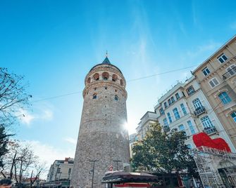 Galata Guest Teori - Istanbul