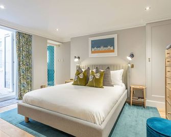 Beaches Brighton - Luxury Seafront Accommodation - Hove - Bedroom