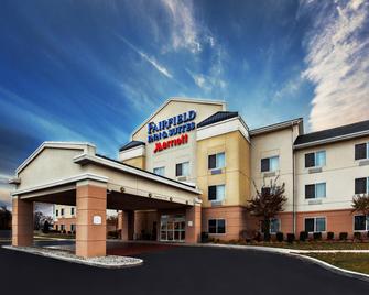 Fairfield Inn & Suites by Marriott Toledo North - Toledo - Bygning