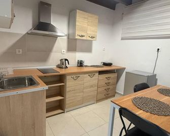 Occasus Room Comfort - Chalki - Kitchen