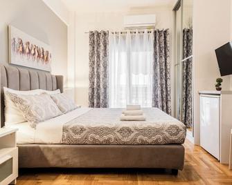 Nicholas Point Apartments and Rooms - Ateny - Sypialnia