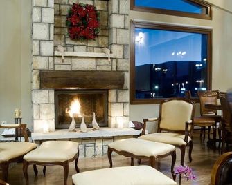 Tagli Resort & Villas - אראכובה - טרקלין