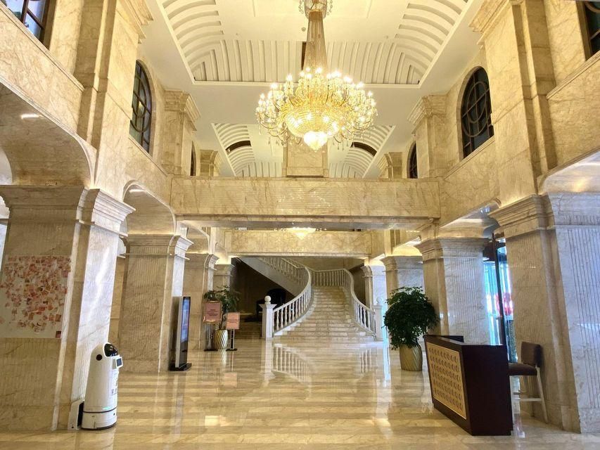 Sofis National Hotel - צ'נגדו - לובי