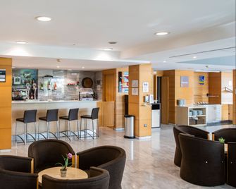 Holiday Inn Express Barcelona - Montmelo By IHG - Granollers - Bar