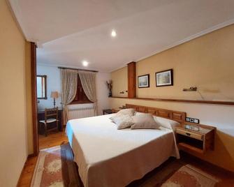 Hosteria Picos De Europa - Potes - Habitació