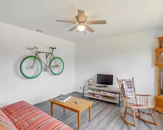 11 Mi to Arcata Bay Home with Garden in Blue Lake! - Blue Lake