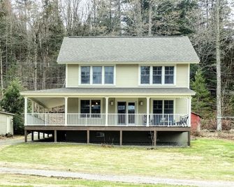 Lake Rescue Lakefront! Private Home. 2.6 Miles From Okemo - Ludlow - Gebouw