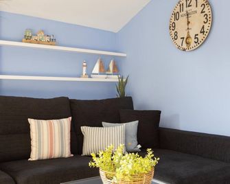 Penthouse 25 km from Barcelona , matarolux23 - Mataró - Sala de estar