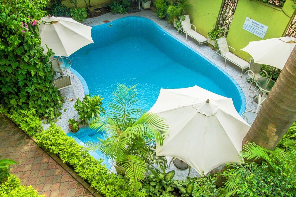 Dolce Vita Resort Hotel - Buyumbura - Piscina