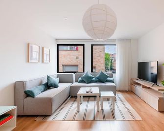Cora 96 Street Suites & Apartments - Bogotá - Wohnzimmer