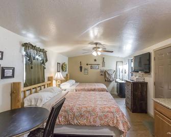Paislees Palace at Serenity Hills Zion - Glendale