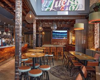 The Lucky Hotel - Newcastle - Restaurant