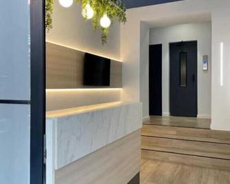 Lc Hotel Urbano - Alicante - Front desk