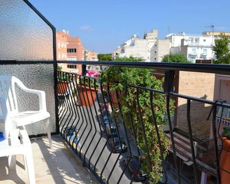 Hostal Mar del Plata - S'Arenal - Balcony
