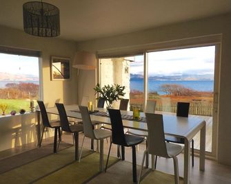 Knoydart Bed And Breakfast - Calligarry - Salle à manger