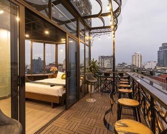 Lighthouse & Rooftop - Hanoi - Balkon