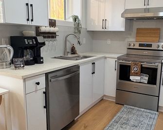 Guest Suite in Mission - Mission - Küche