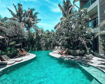 Thesoulhousebali - North Kuta - Pool