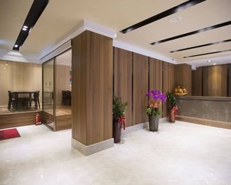 Noble Hotel - טאיפיי - דלפק קבלה