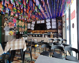 Q Fox Black Diamond Hotel - Niseko - Restaurant