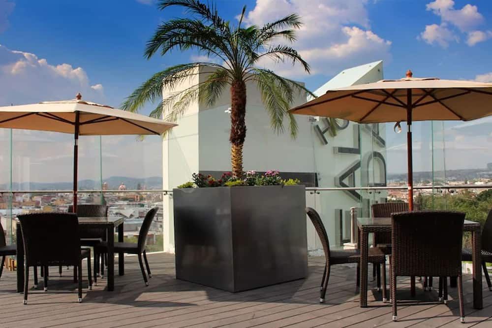 Hotel Real Alameda de Queretaro - קרטארו - פטיו