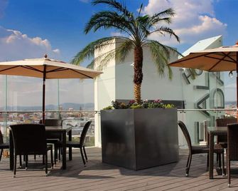 Hotel Real Alameda de Queretaro - Santiago de Querétaro - Patio