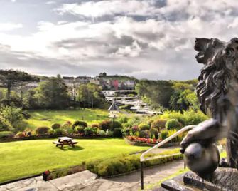 Falls Hotel & Spa - Ennistymon - Outdoor view