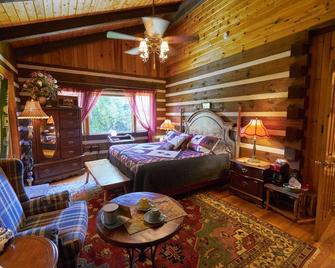 Creekwalk Inn Bed and Breakfast with Cabins - Cosby - Habitación