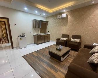 Shatha Abha Furnished Units - Abha - Living room