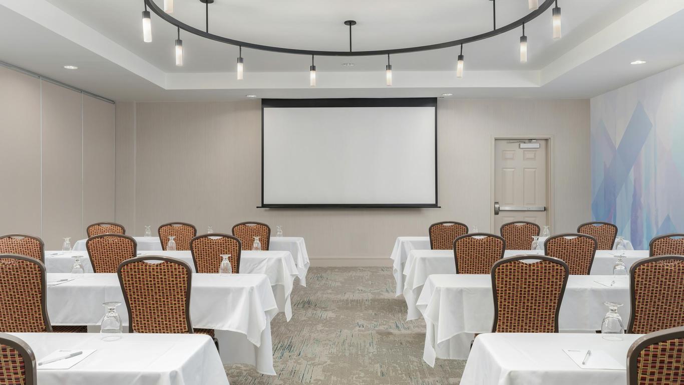 Hilton Garden Inn Dover